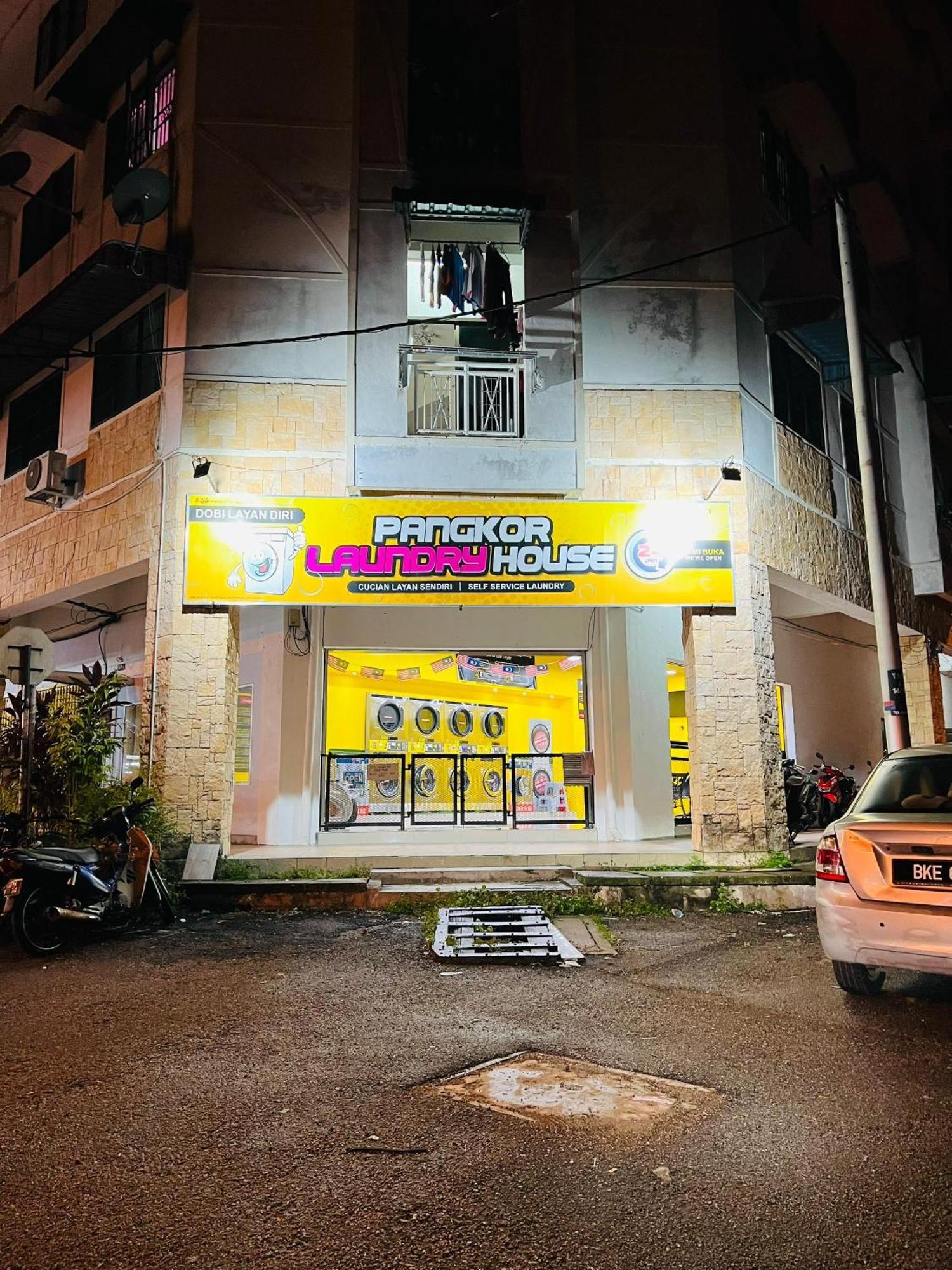Shoplot Hostel Pangkor Kampong Pasir Bogak Exterior foto